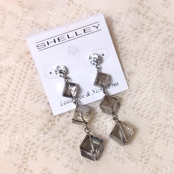 NEW Handcrafted Tan Light Gray Beads Drop Earrings Women Fashion Jewelry Gifts - Picture 3 of 4